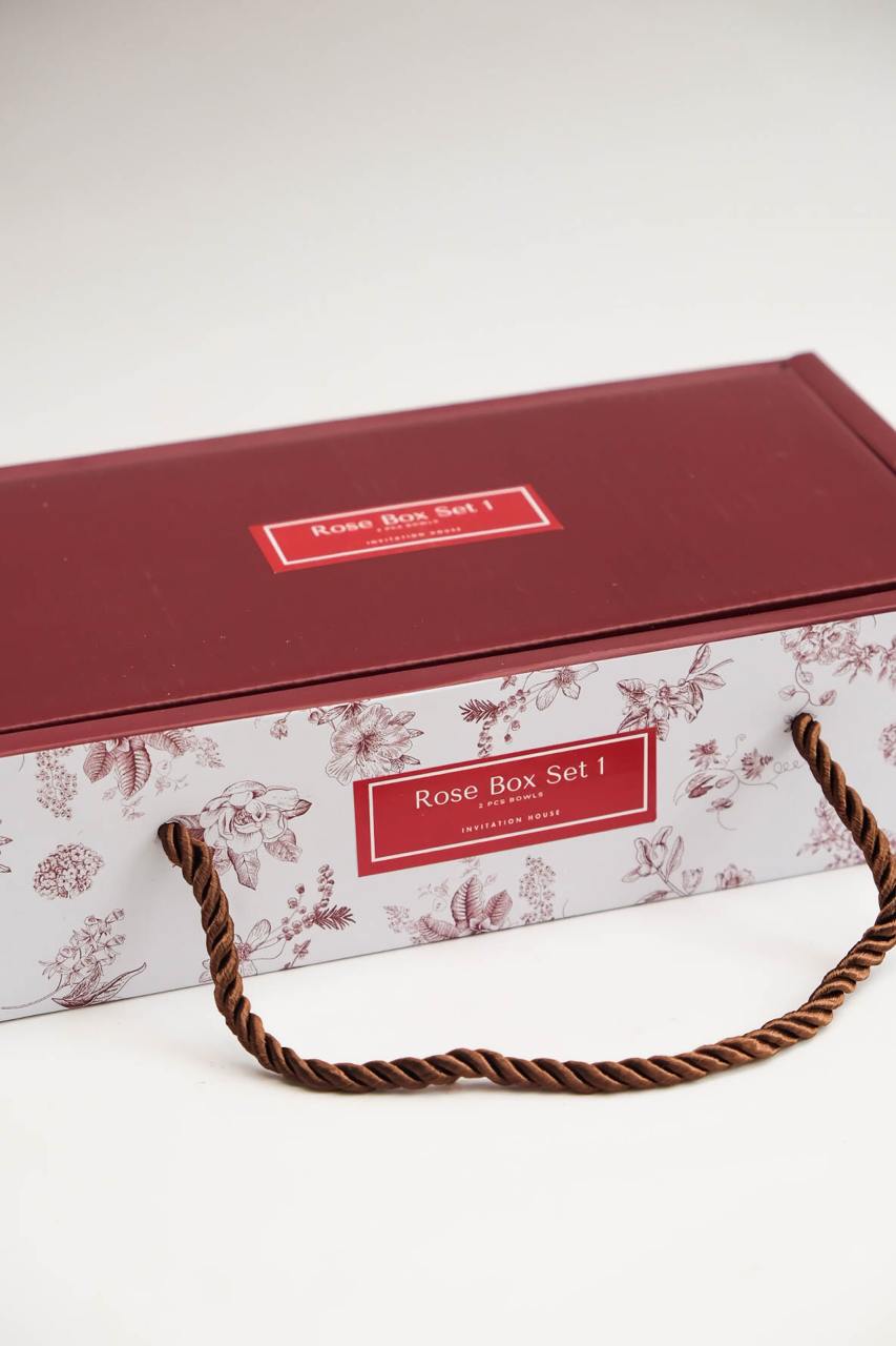 Rose Christmas Bowl Set