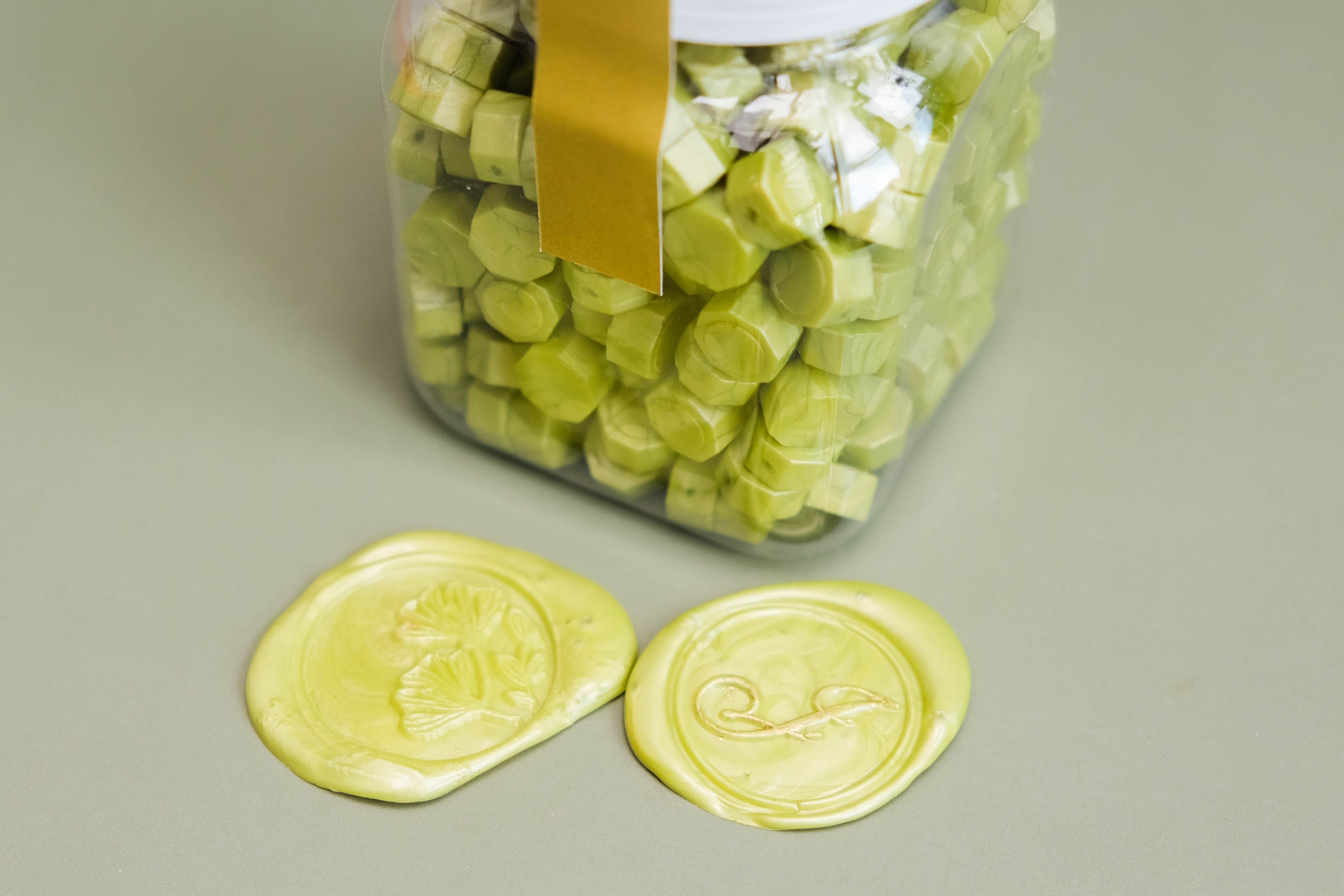 Wax Beads (100g) - Pearl Neo